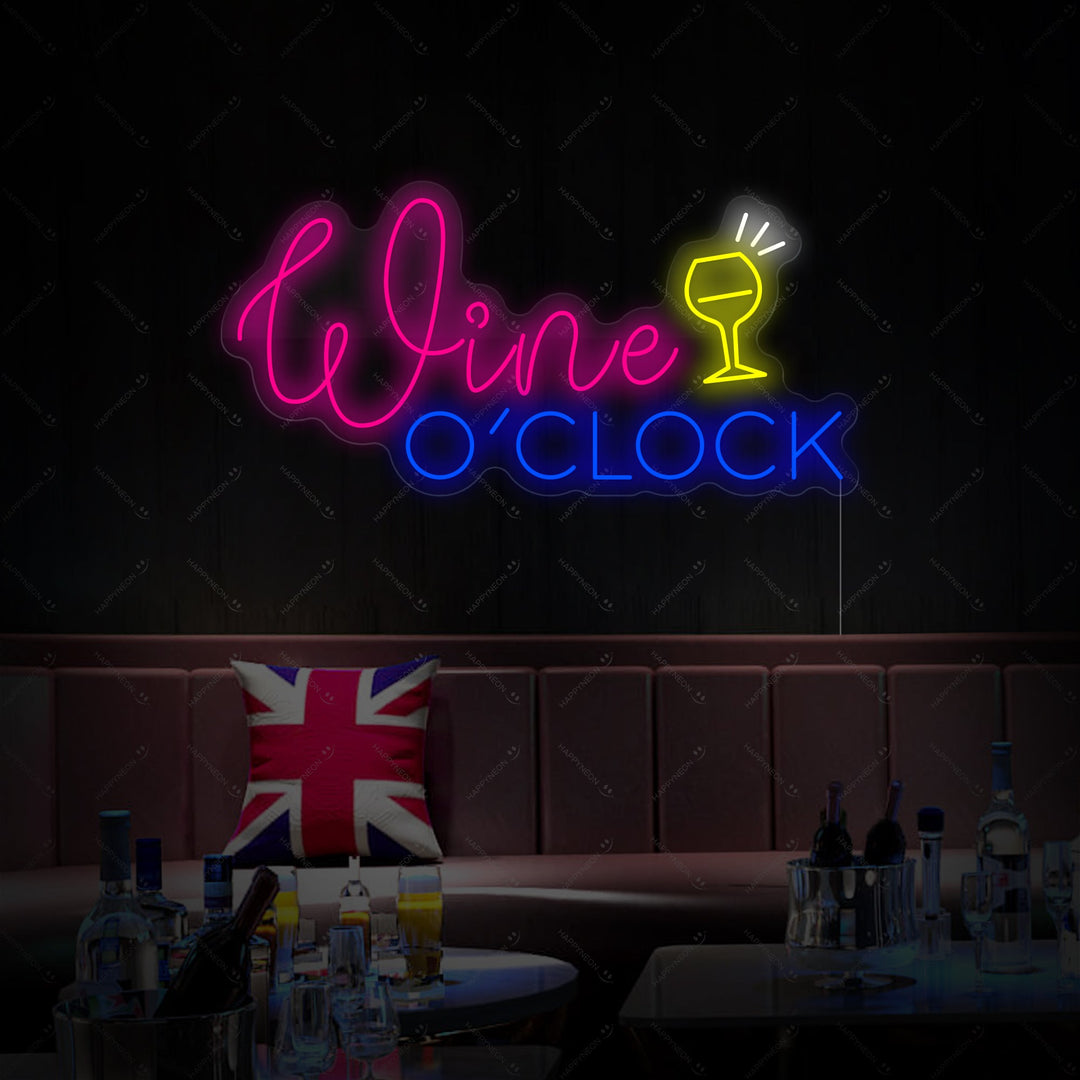 "Wine O'clock" Neonschild