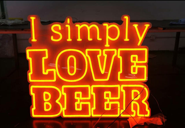 "I Simply Love Beer" Neonschrift