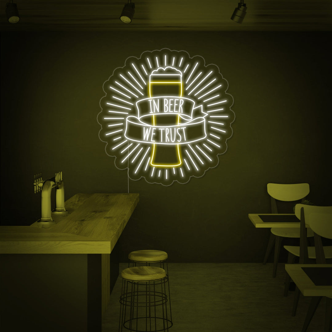 "In Beer We Trust Bar" Neonschrift