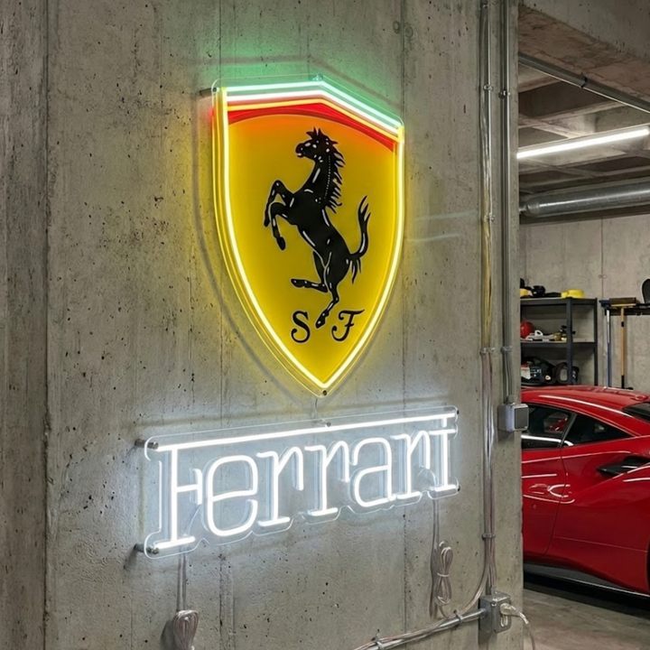 Roter Sportwagen Stil Neonschild