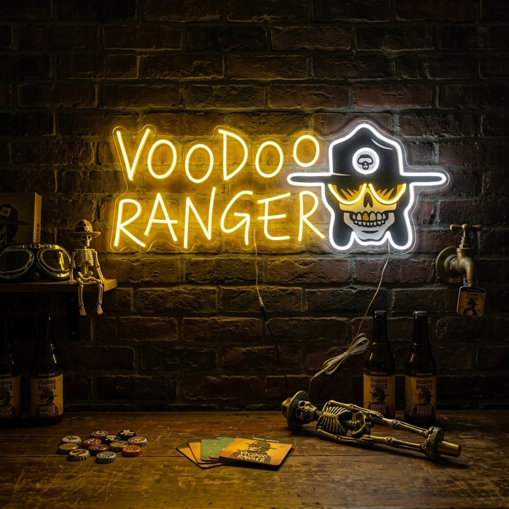 "Voodoo Ranger" Neonschild