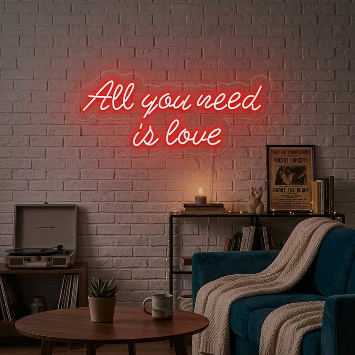 "All You Need is Love" Neonschrift