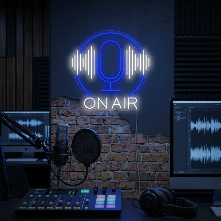"Podcast On Air" Neonschild