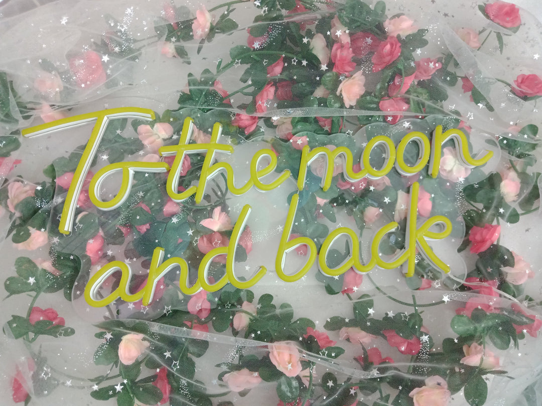 "To The Moon And Back" Neonschrift (Lagerbestand: 3 Einheiten)