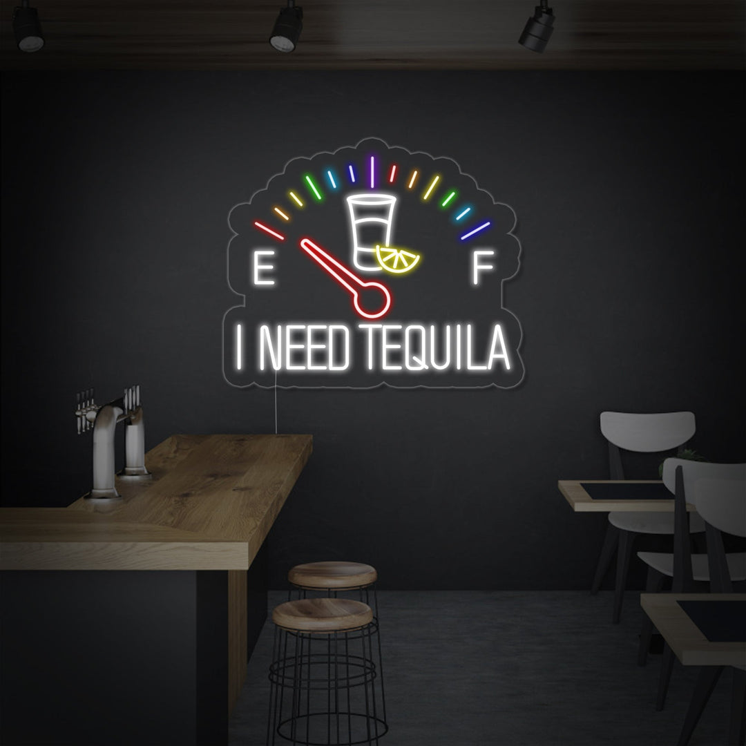 "I Need Tequila Uhr" Neonschrift