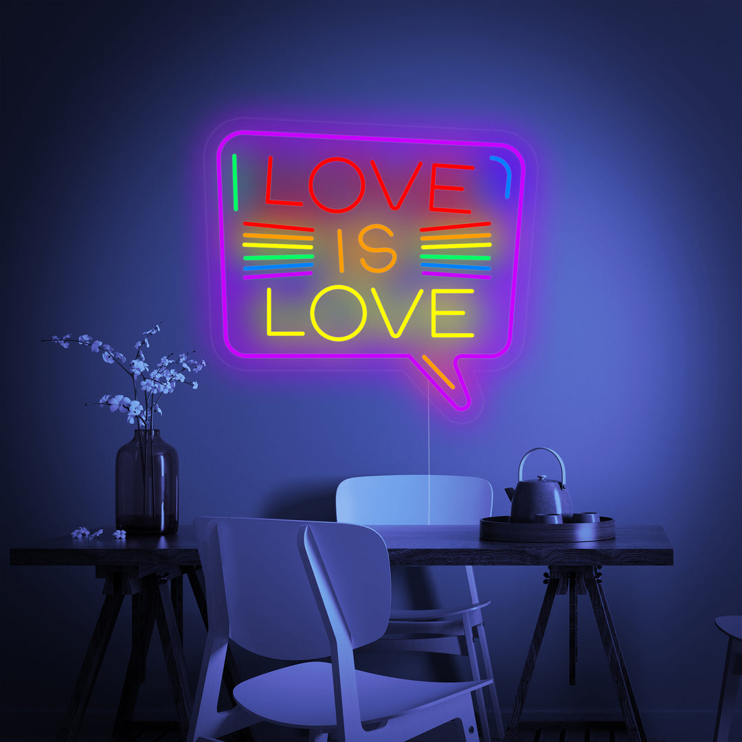 "LGBT Love is Love" Neonschrift