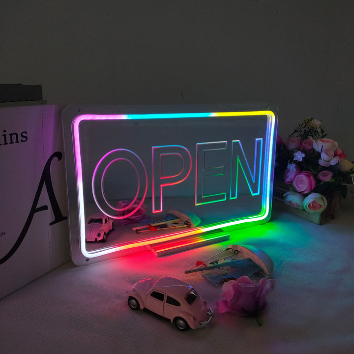 "Open, Traumhafte Farbänderung" Spiegel Neonschrift