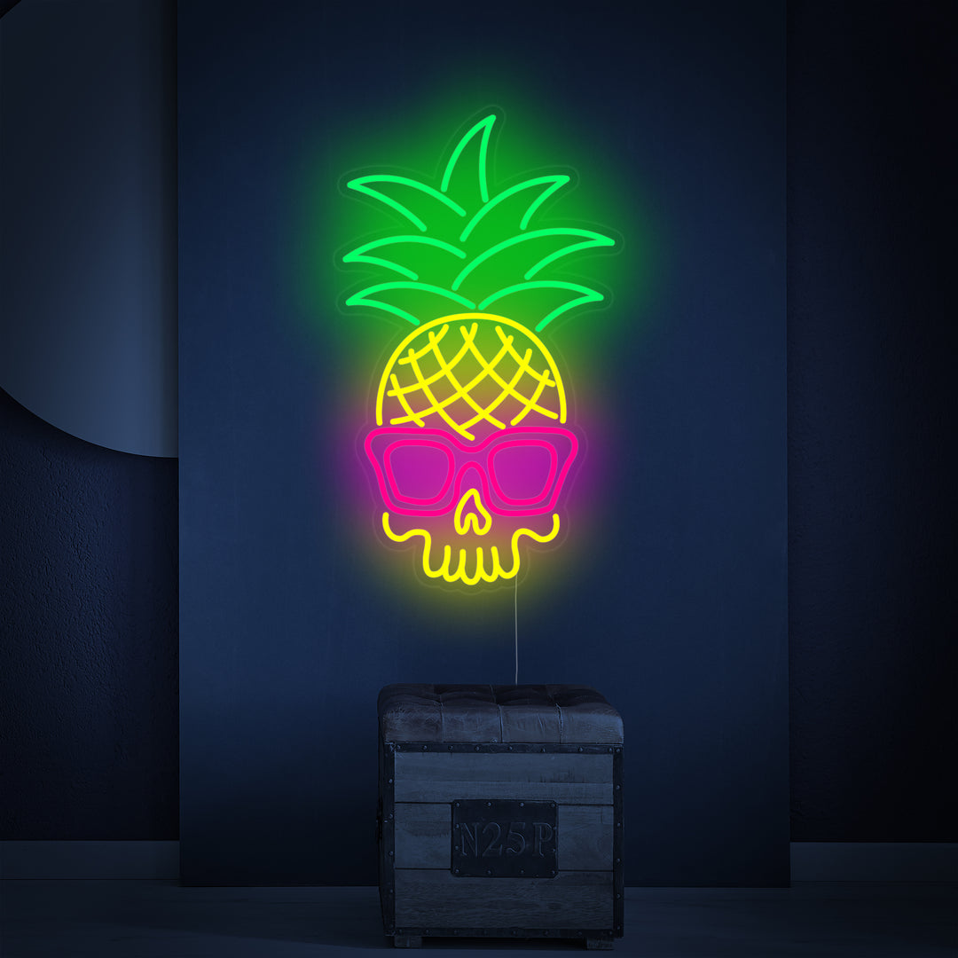 "Ananas-Schädel" Neonschrift