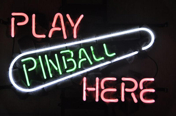Play Pinball Here Game Room Neonschrift