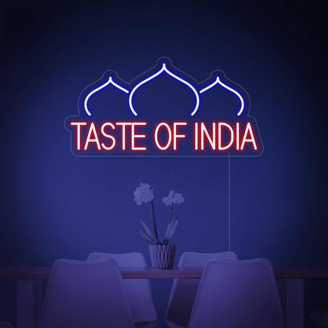 "TASTE OF INDIA, Restaurant, Zwiebel" Neonschrift