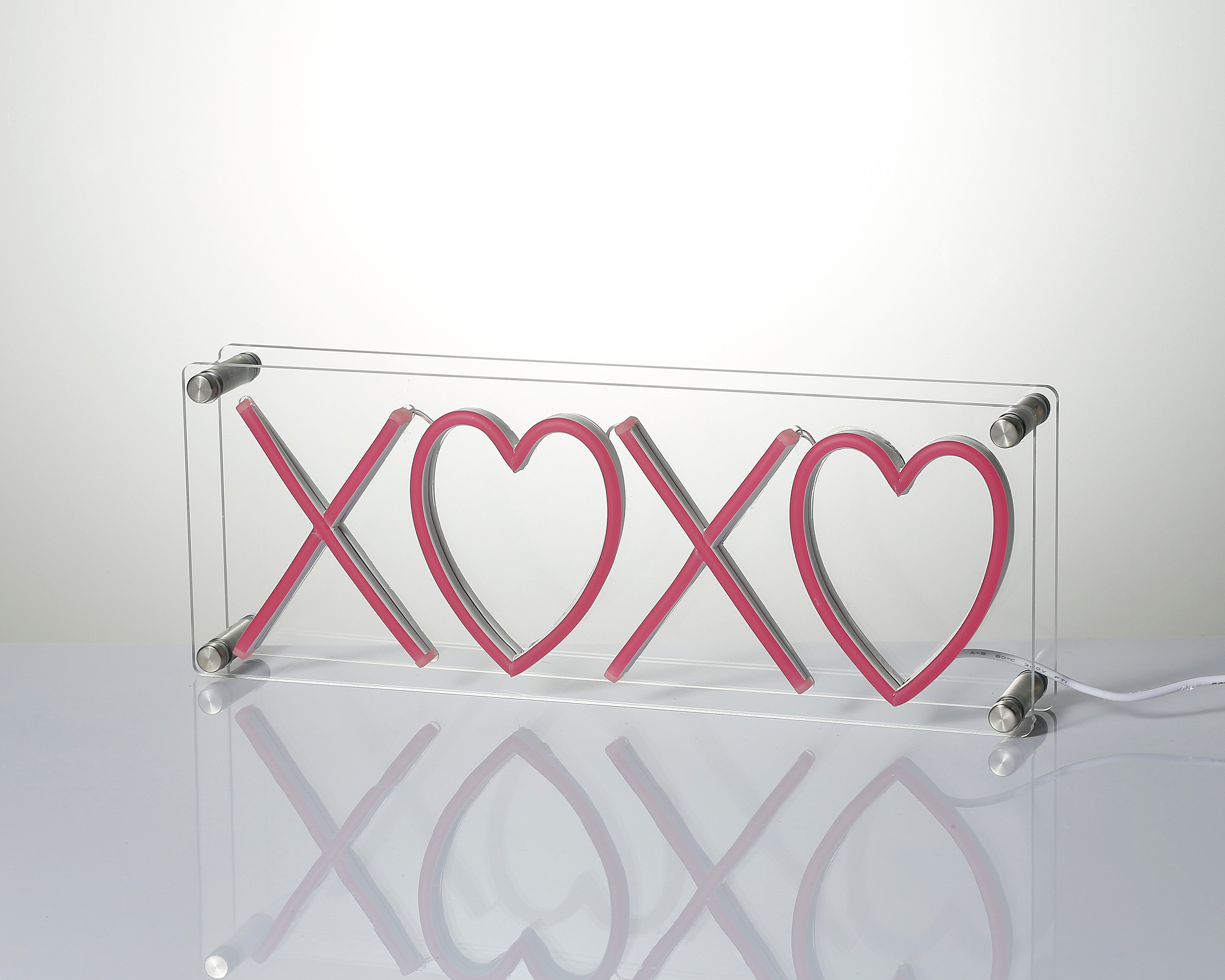"XOXO" Desk LED Neonschrift